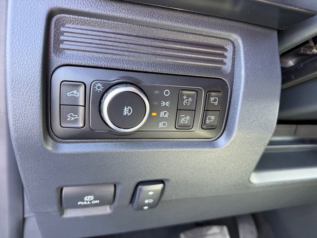 New 2026 Ford F250 Lariat image 24