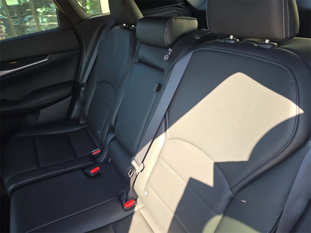 New 2025 INFINITI QX50 Sport image 12