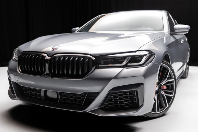 Used 2023 BMW M550i xDrive w/ Executive Package image 14