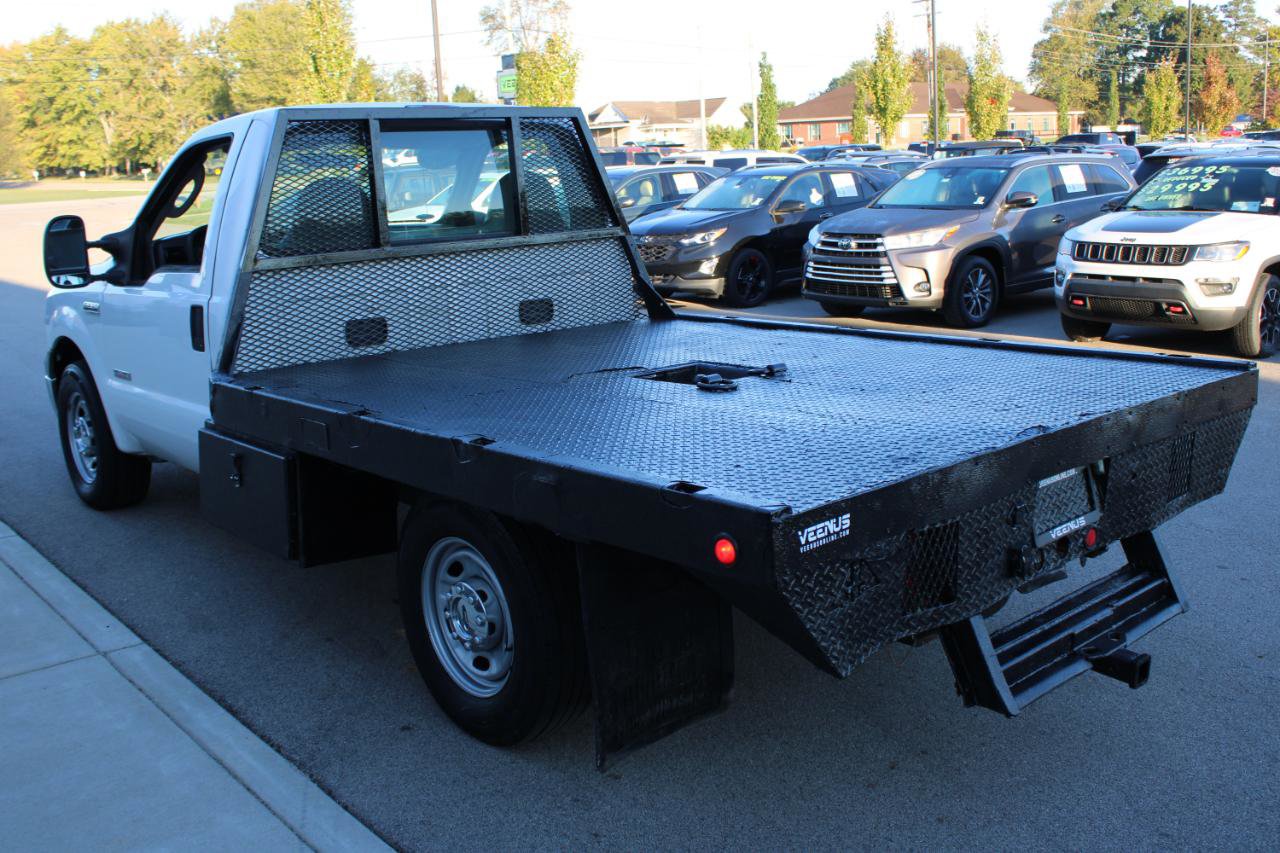 Used 2005 Ford F250 XL image 4