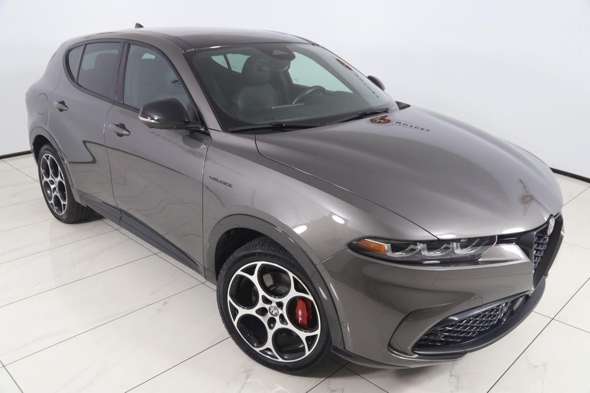 Used 2024 Alfa Romeo Tonale Veloce AWD/4WD image 19