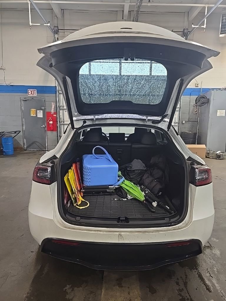 Used 2023 Tesla Model Y Long Range image 6