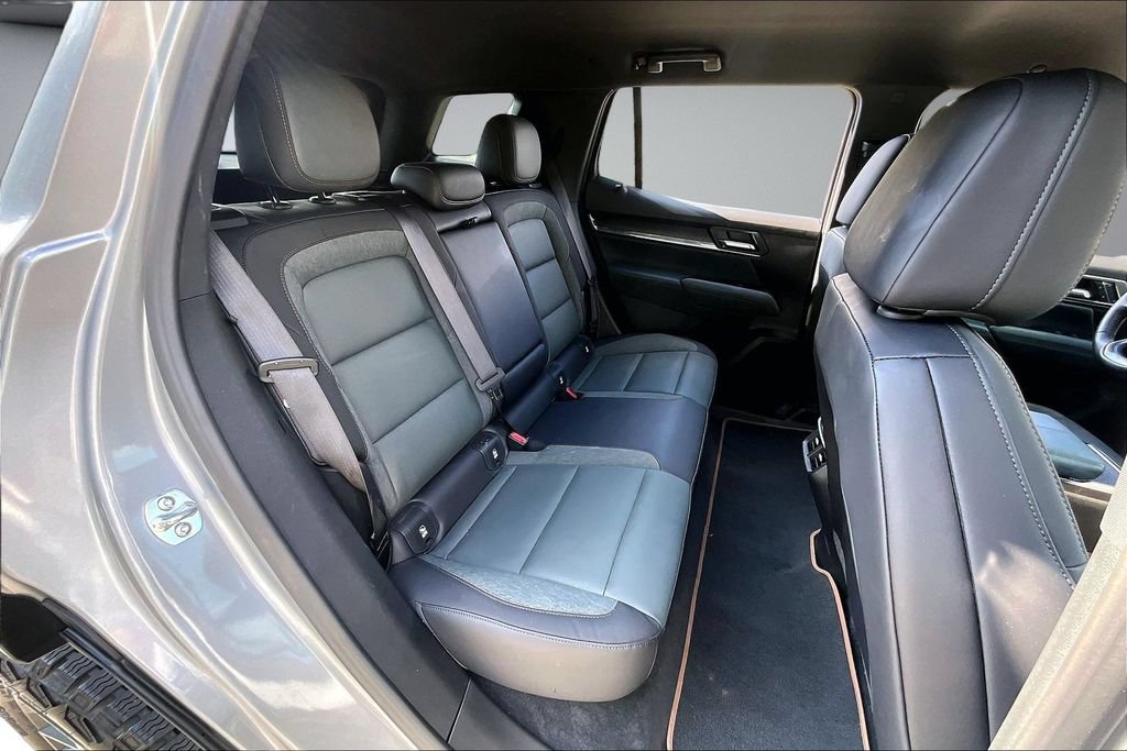 Used 2026 GMC Terrain AT4 w/ Convenience Package III AWD/4WD image 25