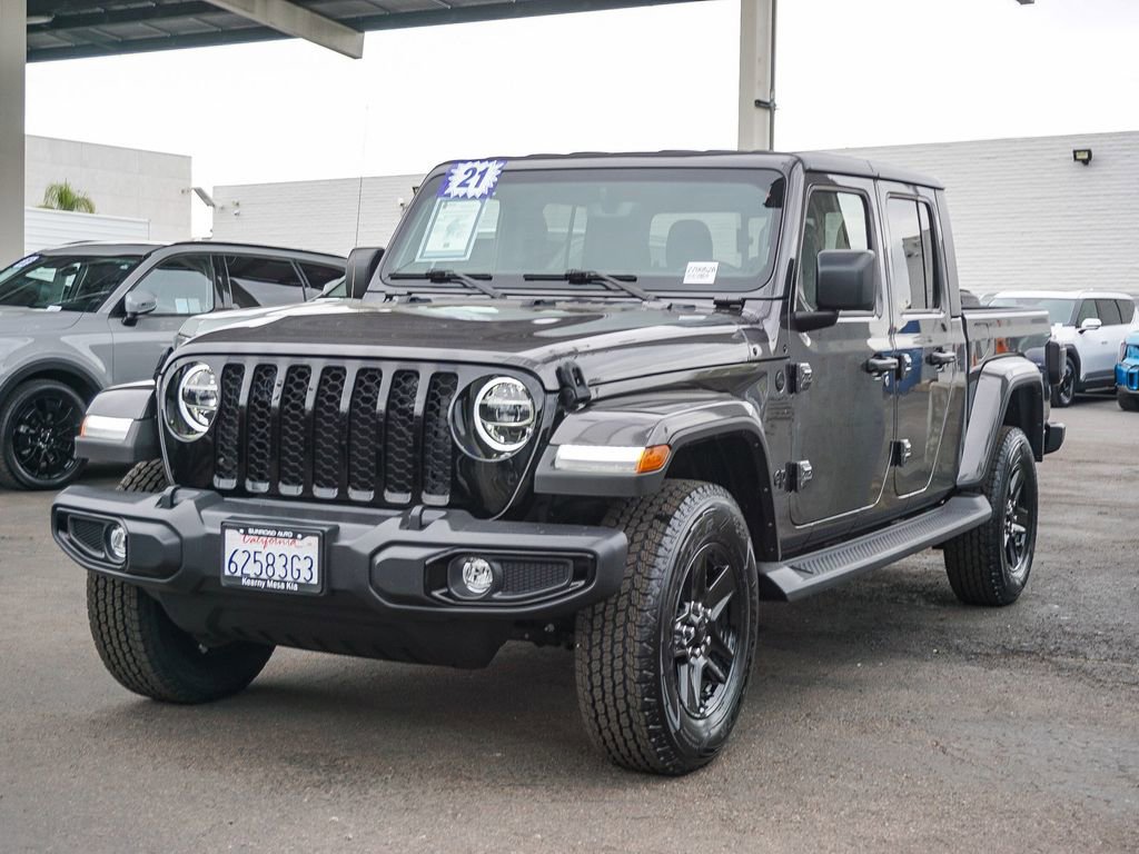 Used 2021 Jeep Gladiator Sport image 4