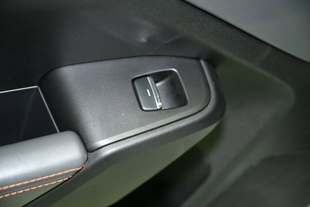 Used 2025 Subaru Crosstrek 2.5i Limited w/ Popular Package #3A image 48