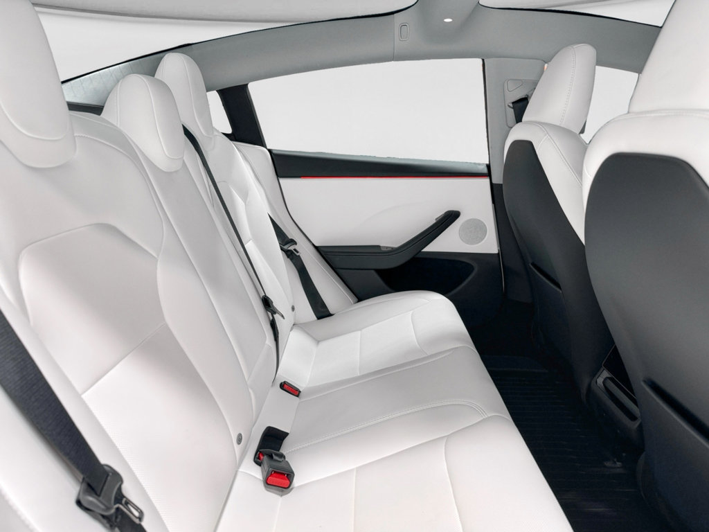 Used 2025 Tesla Model 3 Long Range image 20