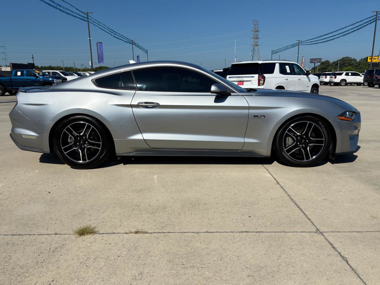 Used 2023 Ford Mustang GT RWD image 4