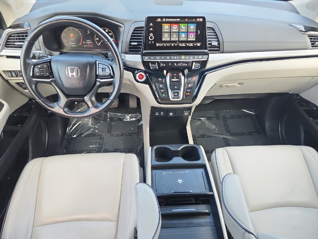 Used 2025 Honda Odyssey Touring image 17