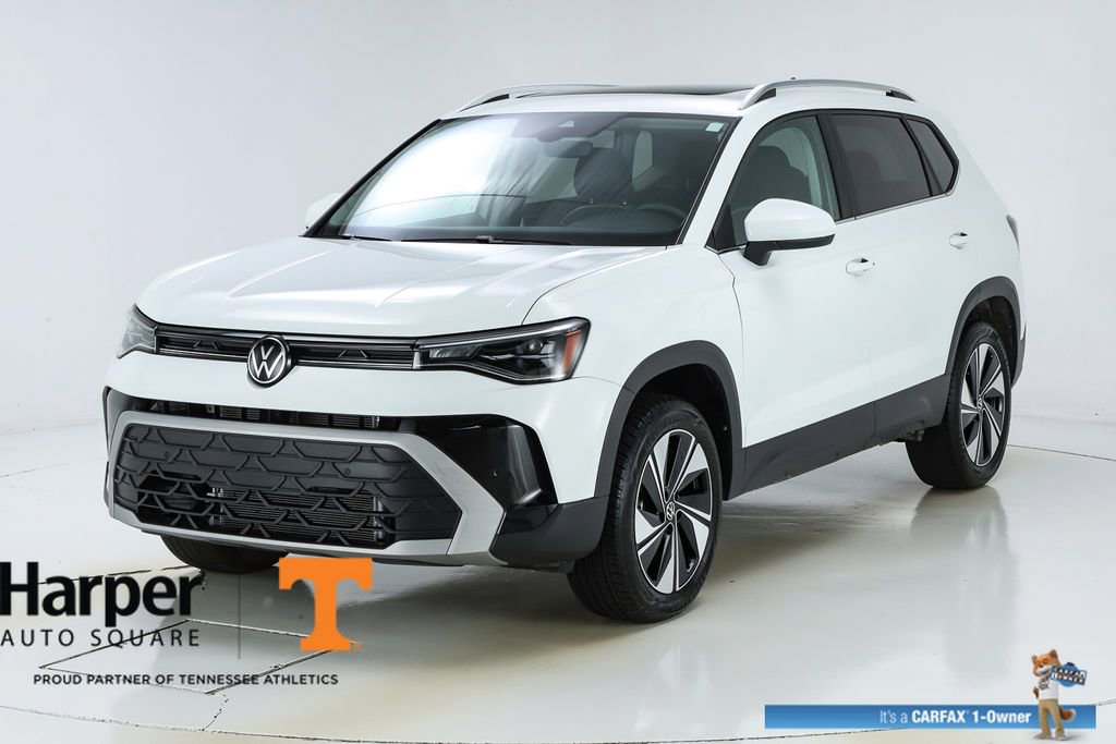 Used 2025 Volkswagen Taos SE w/ Panoramic Sunroof Package AWD/4WD image 39