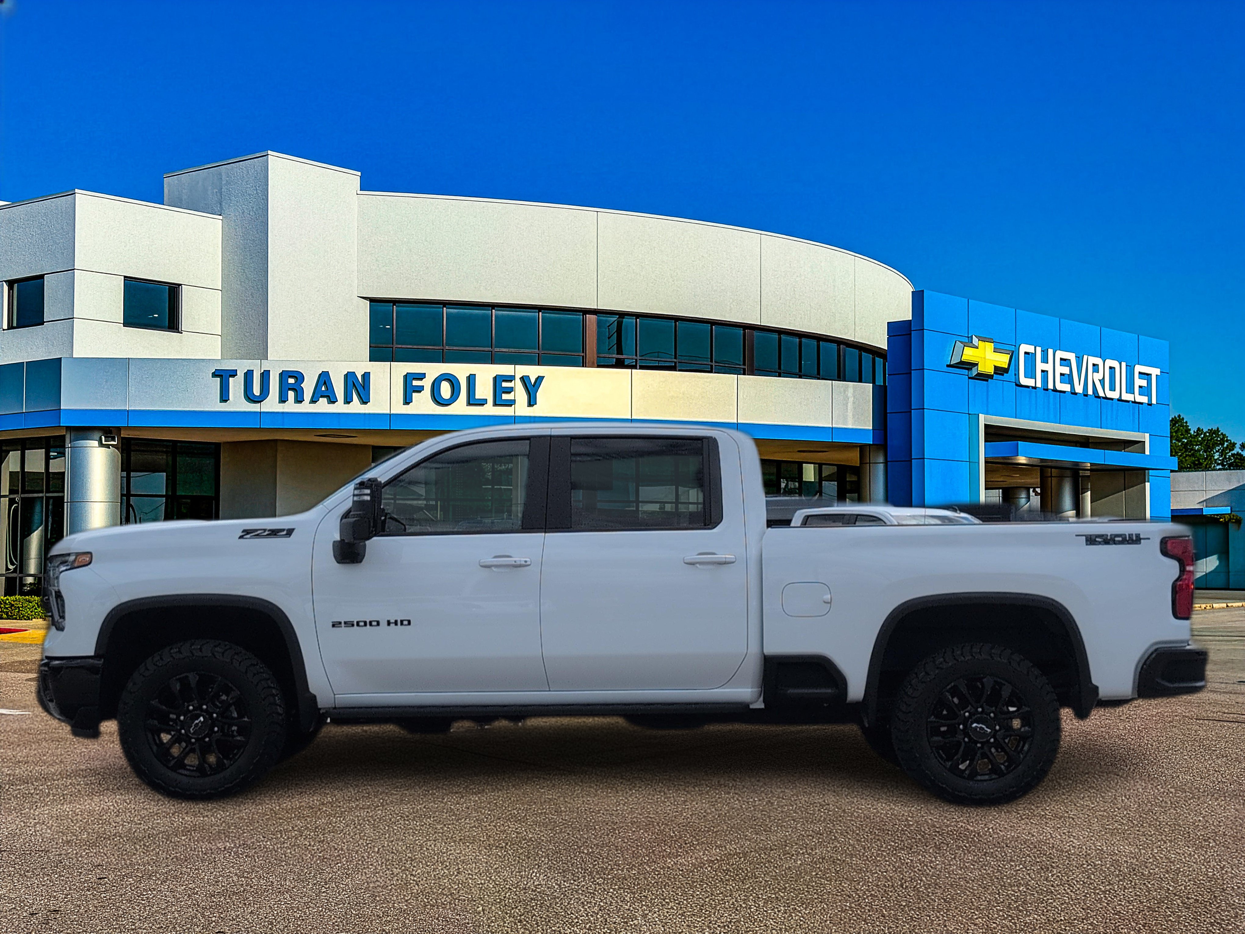 Used 2025 Chevrolet Silverado 2500 LT w/ Trail Boss Package AWD/4WD video 2