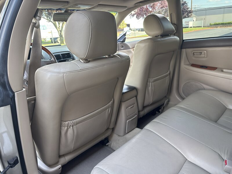 Used 2000 Lexus ES 330 FWD image 26
