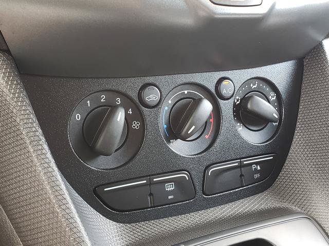 Used 2017 Ford Transit Connect XL FWD image 21