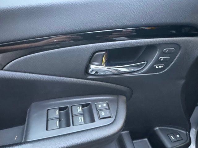 Used 2019 Honda Passport Elite image 15