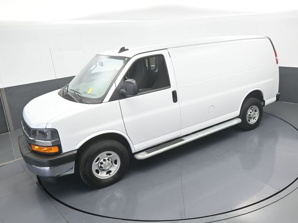 Used 2024 Chevrolet Express 2500 w/ Driver Convenience Package image 39