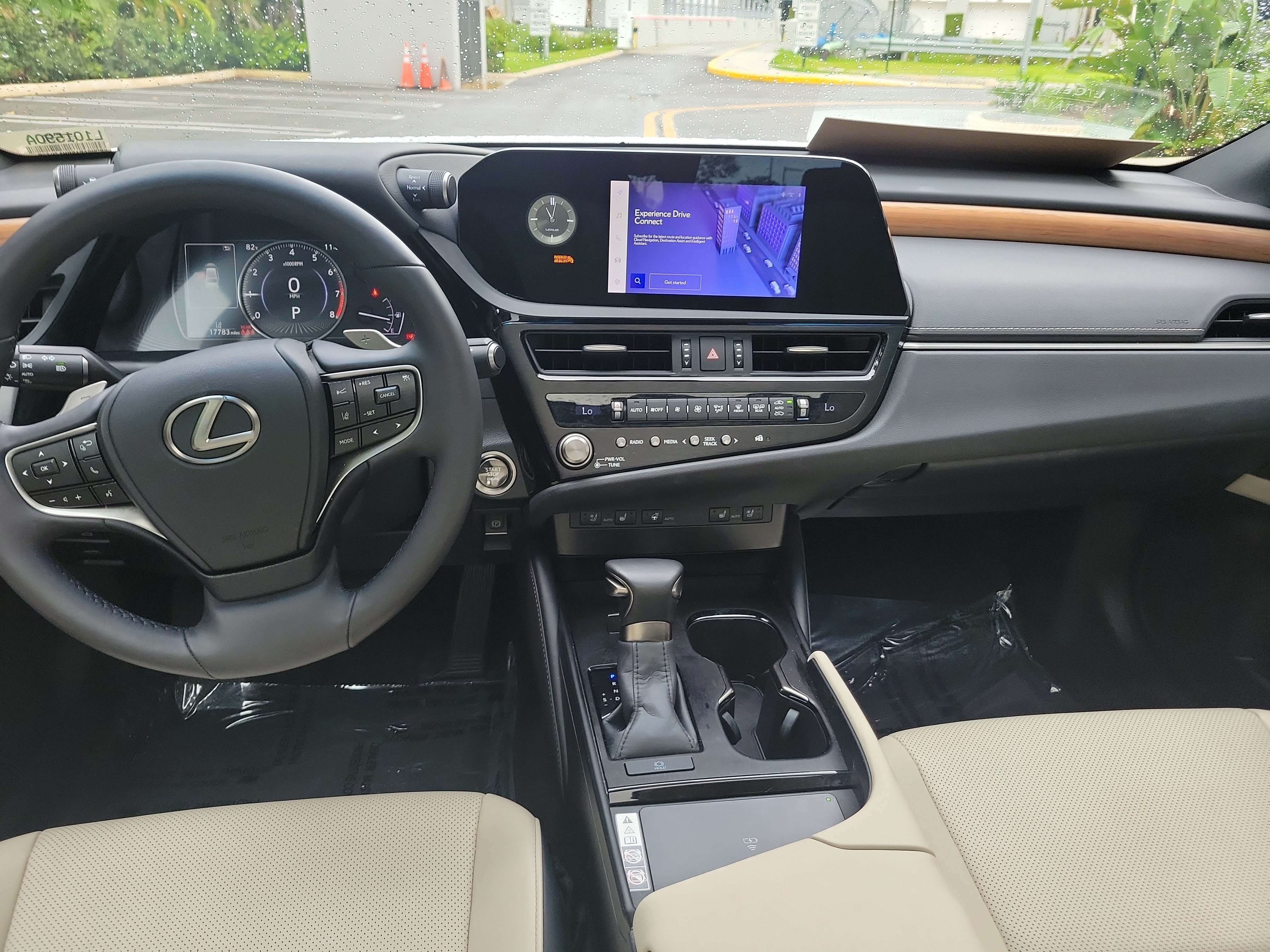 Used 2024 Lexus ES 350 w/ Premium Package FWD image 15