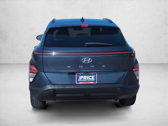 Used 2025 Hyundai Kona SEL FWD image 6