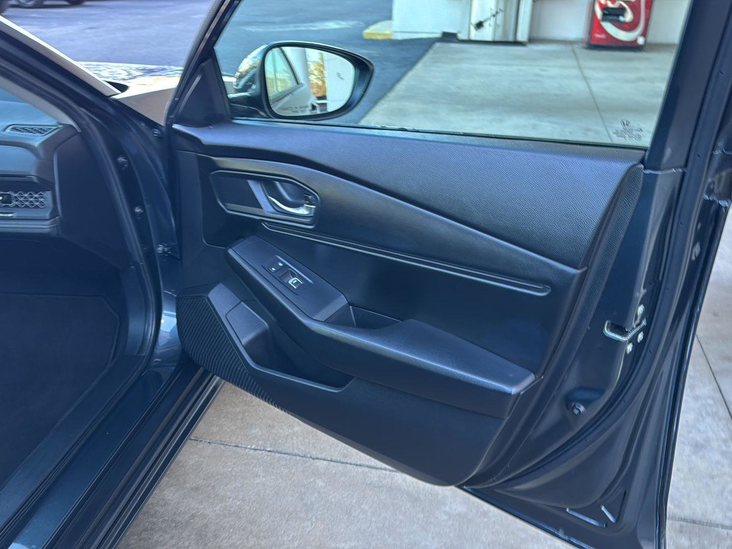 Used 2024 Honda Accord EX image 12