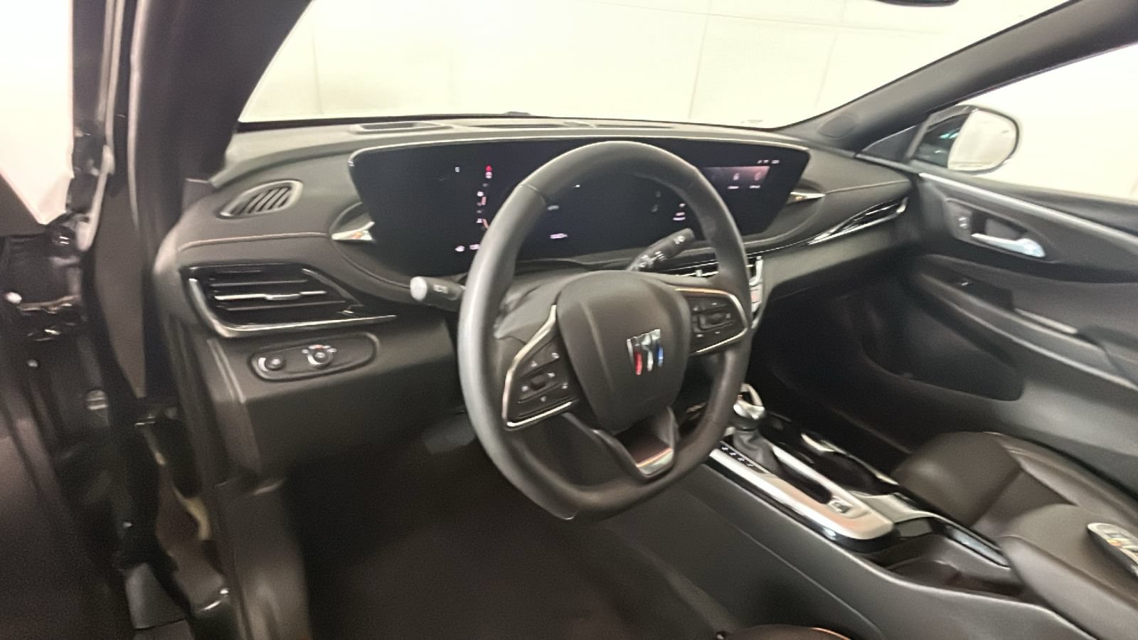 Used 2024 Buick Envista Avenir FWD image 16