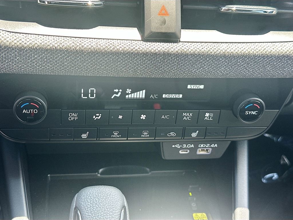 New 2026 Subaru Outback Limited AWD/4WD image 16