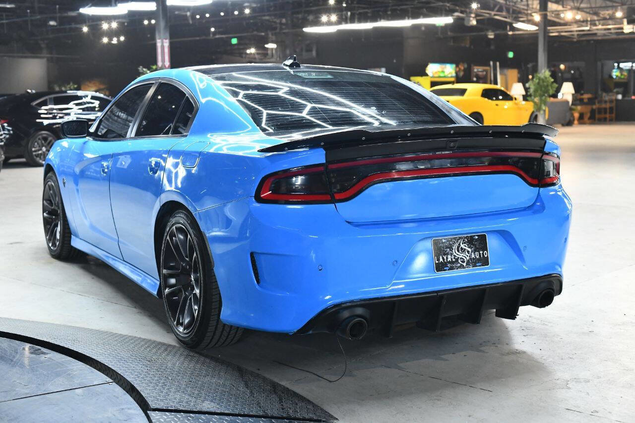 Used 2017 Dodge Charger SRT w/ Harman/Kardon Audio Group image 8