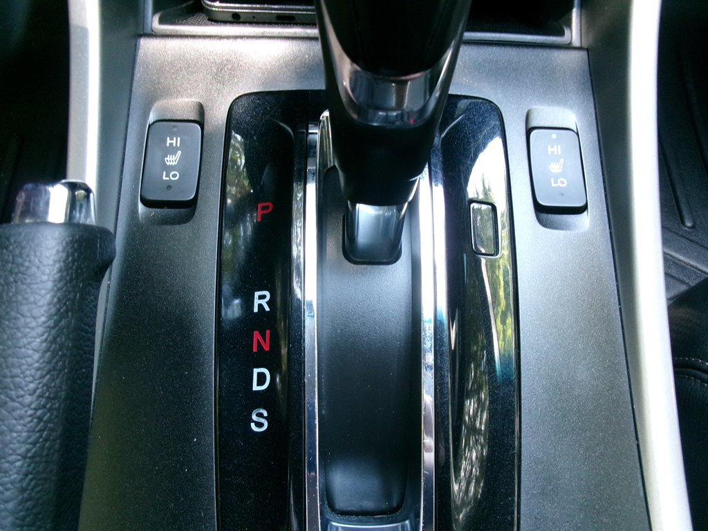 Used 2014 Honda Accord EX-L image 27