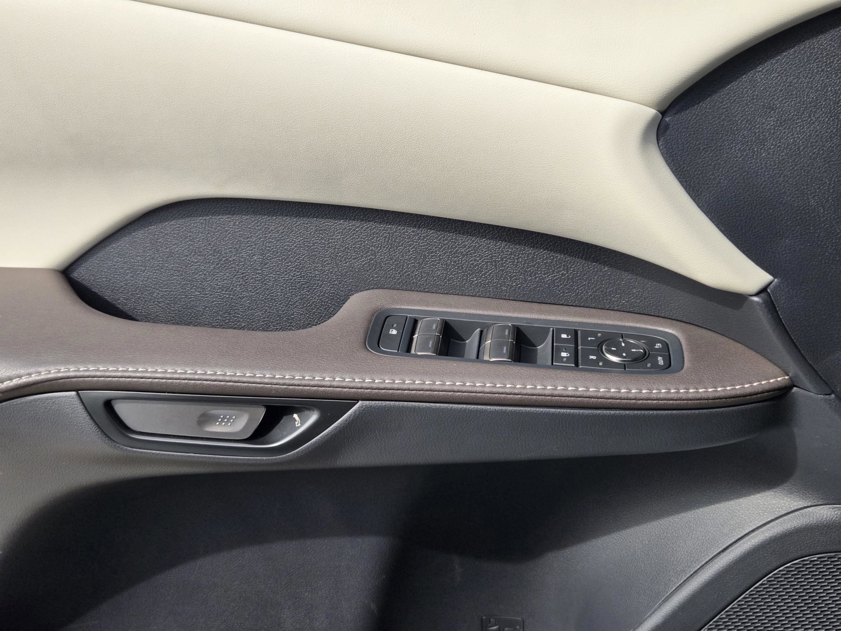 Used 2026 Lexus RX 350 w/ Convenience Package image 18