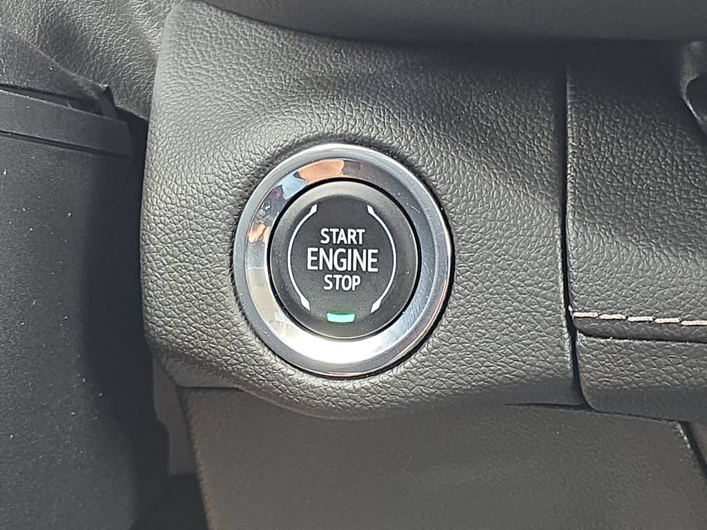 Certified 2023 Buick Envision Essence AWD/4WD image 20