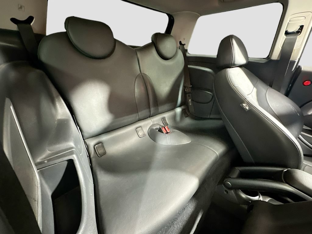 Used 2006 MINI Cooper Hardtop FWD image 25