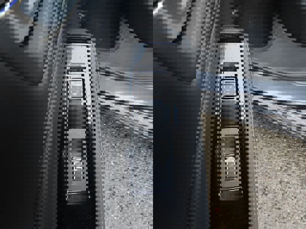 Certified 2023 Honda Accord Touring image 17