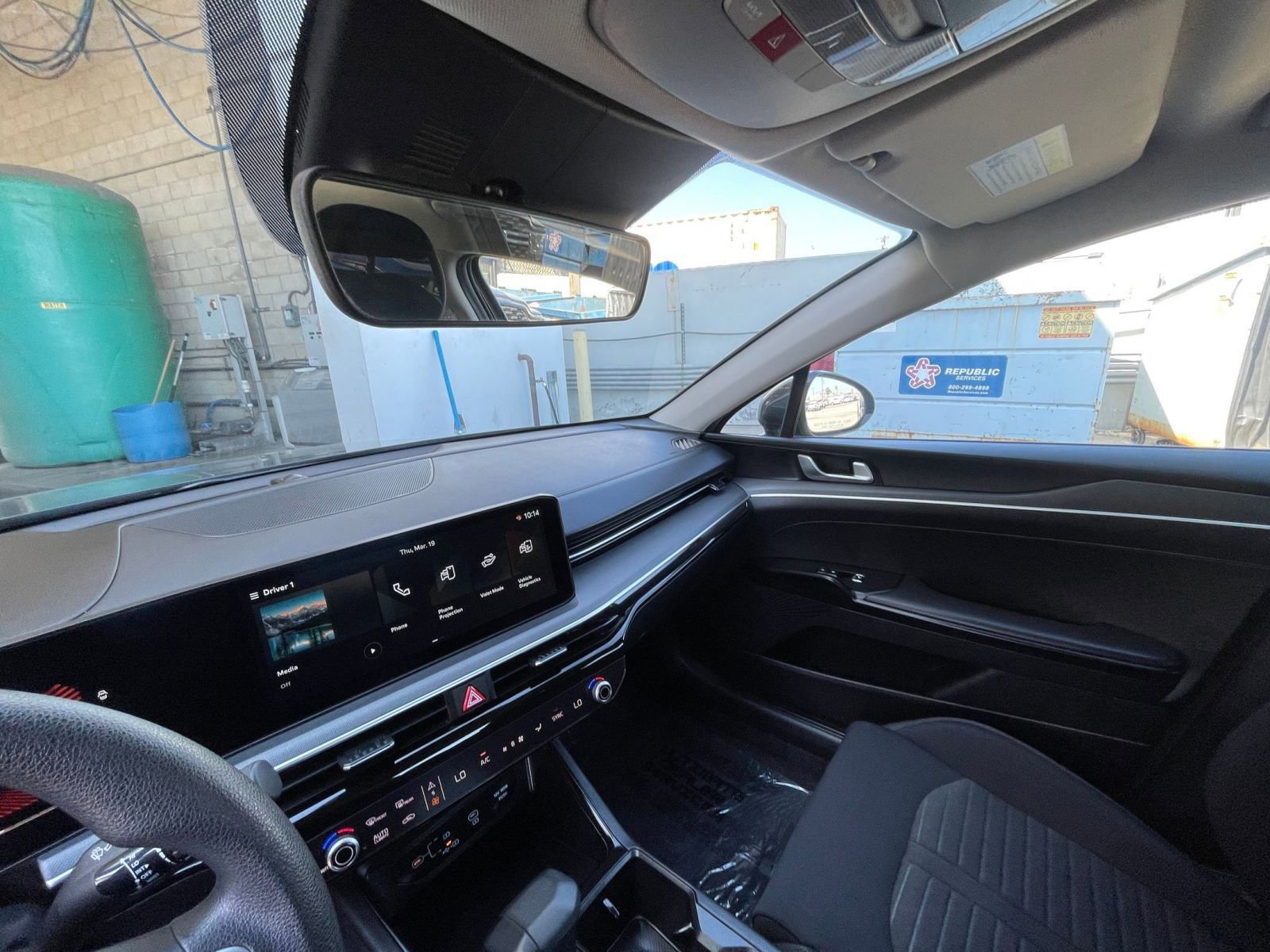 Used 2025 Kia K5 LXS image 37