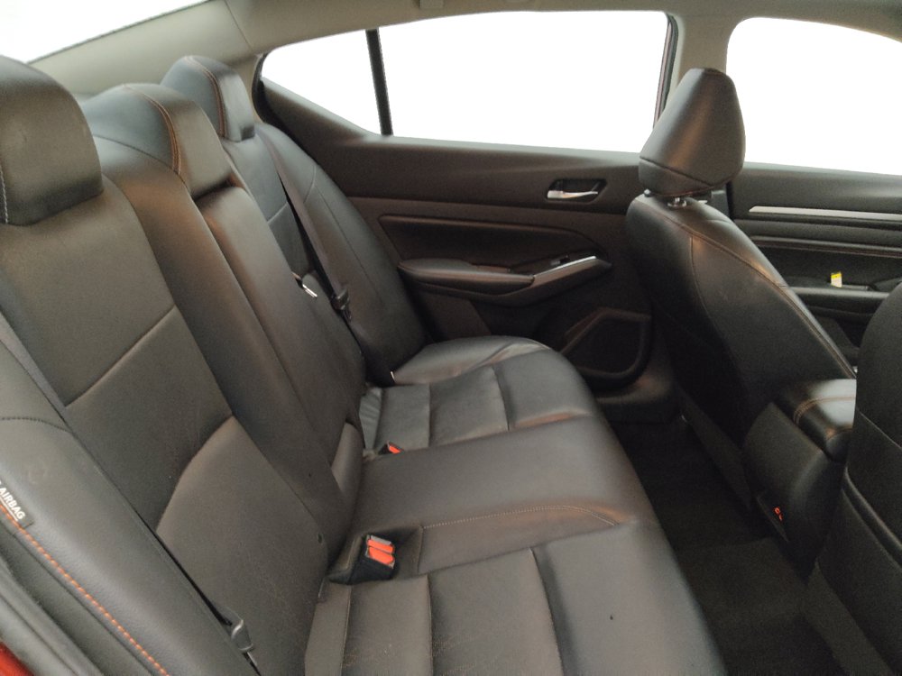 Used 2023 Nissan Altima 2.5 SR w/ SR Premium Package FWD image 19