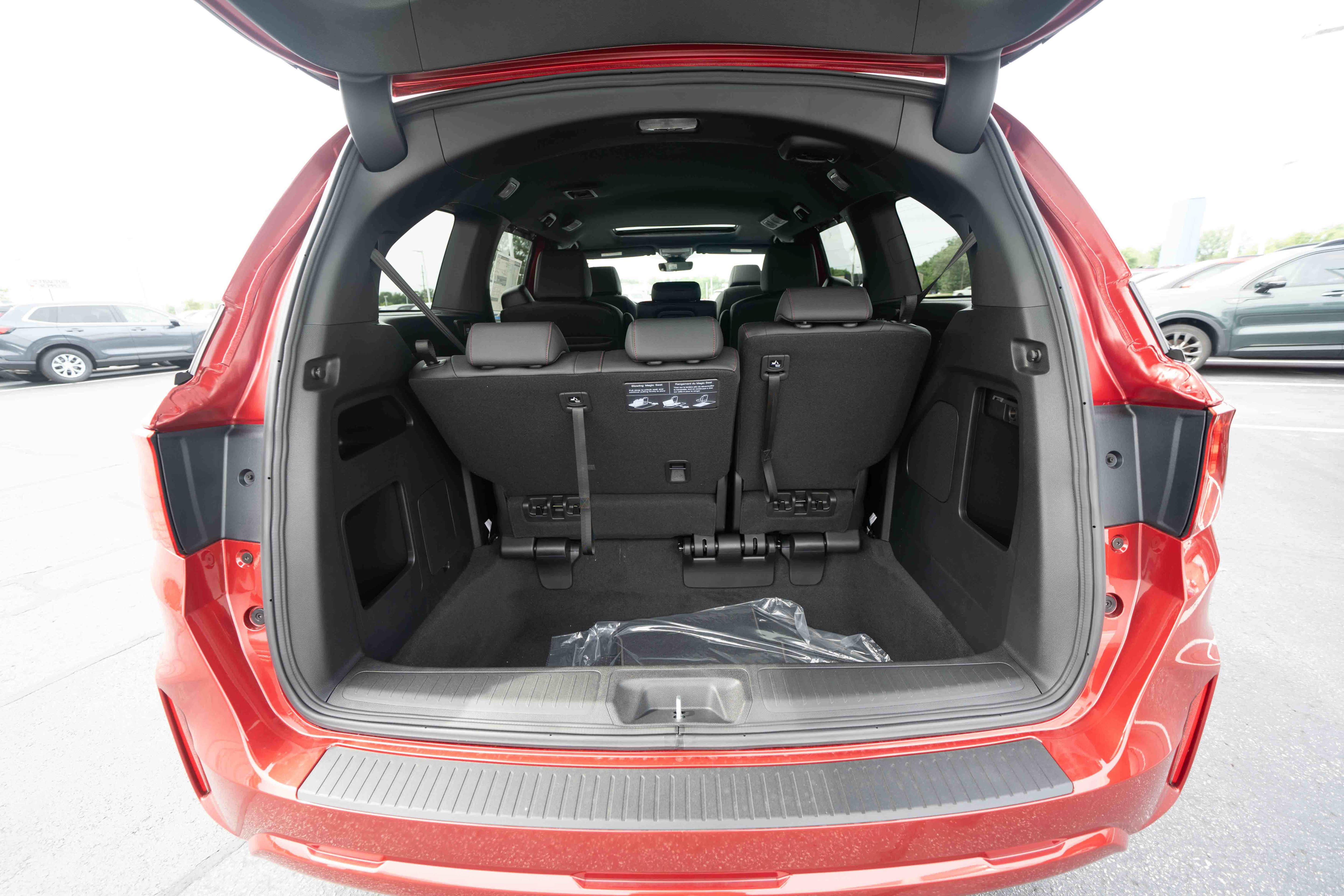 New 2026 Honda Odyssey Sport-L image 28