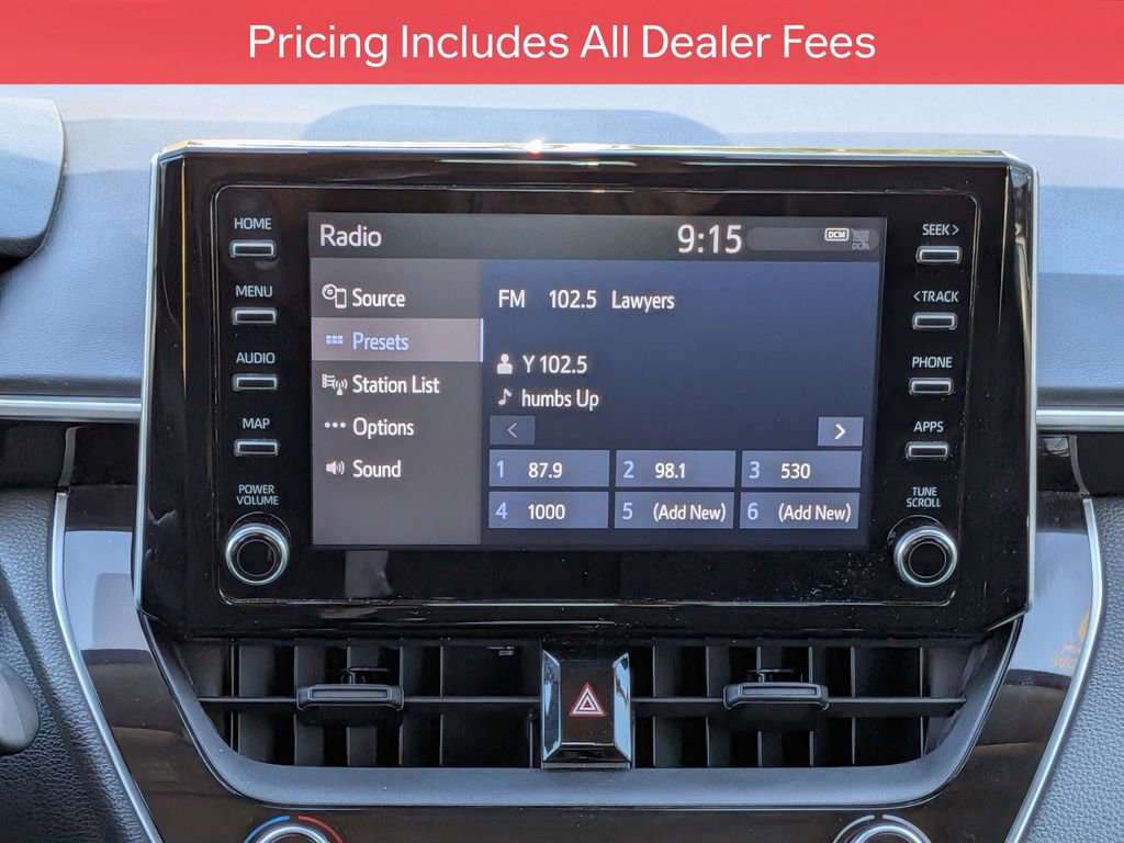 Used 2020 Toyota Corolla LE FWD image 18