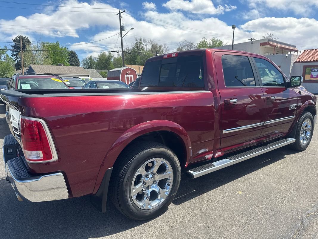 Used 2016 RAM 1500 Laramie w/ Convenience Group AWD/4WD image 8