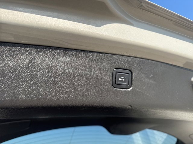 Used 2021 Chevrolet Blazer RS image 19