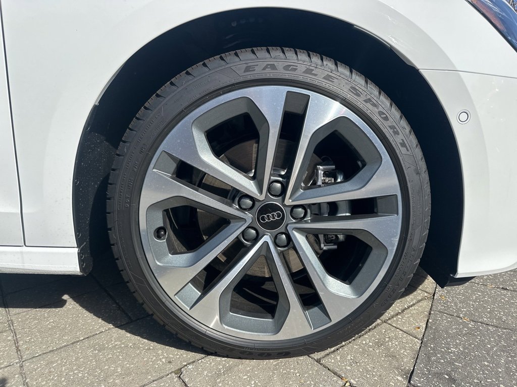 New 2025 Audi A3 2.0T Premium image 4