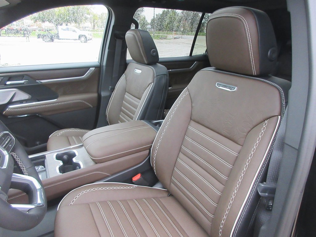 New 2026 GMC Acadia Denali Ultimate image 13