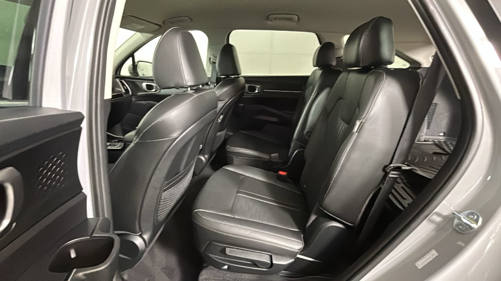 Used 2024 Kia Sorento X-Line EX AWD/4WD image 30