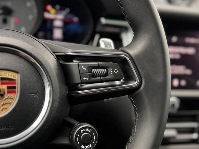 New 2026 Porsche Macan S image 23