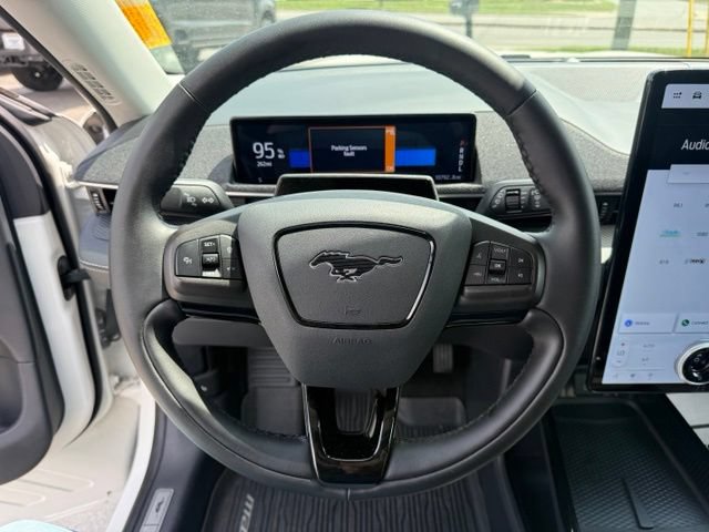 Used 2023 Ford Mustang Mach-E Premium AWD/4WD image 18