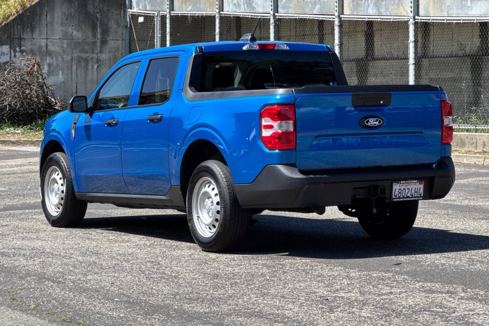 Used 2025 Ford Maverick XL FWD image 7