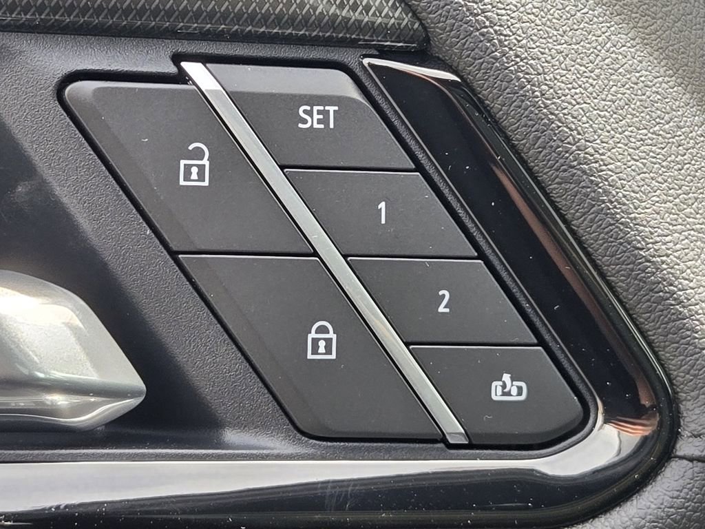 New 2026 GMC Sierra 2500 AT4 AWD/4WD image 21