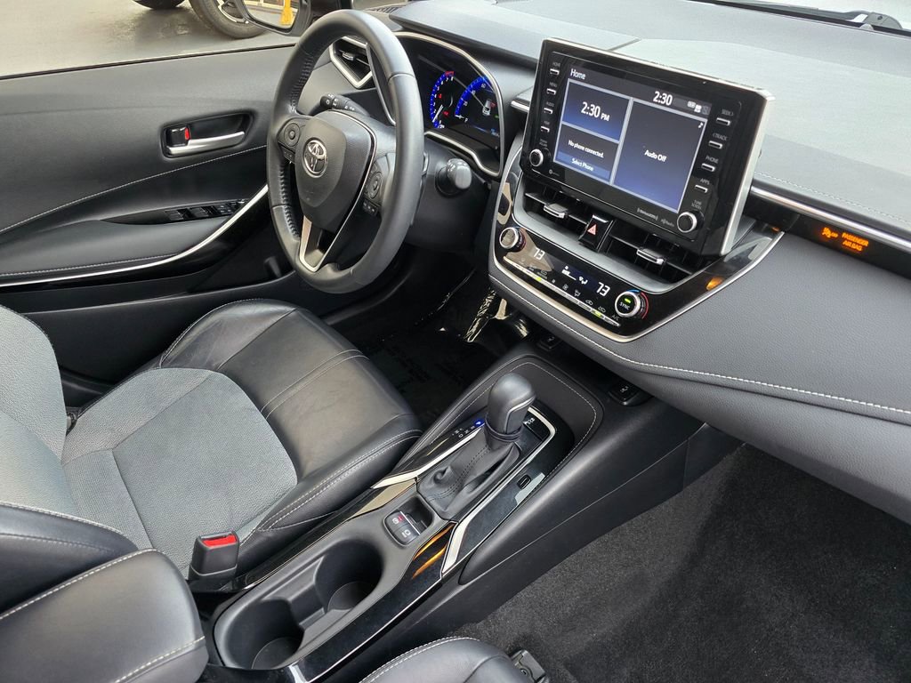Used 2021 Toyota Corolla XSE image 10