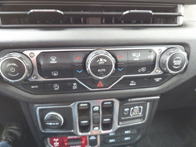 Used 2024 Jeep Gladiator Sport image 26