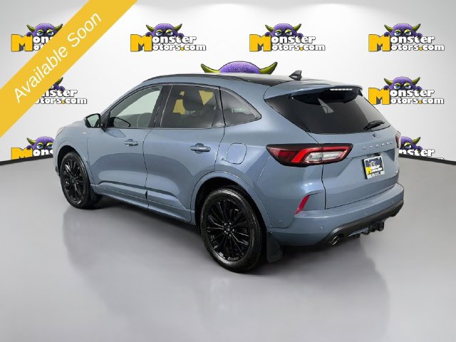 Used 2023 Ford Escape ST-Line Elite w/ Premium Technology Package AWD/4WD image 7