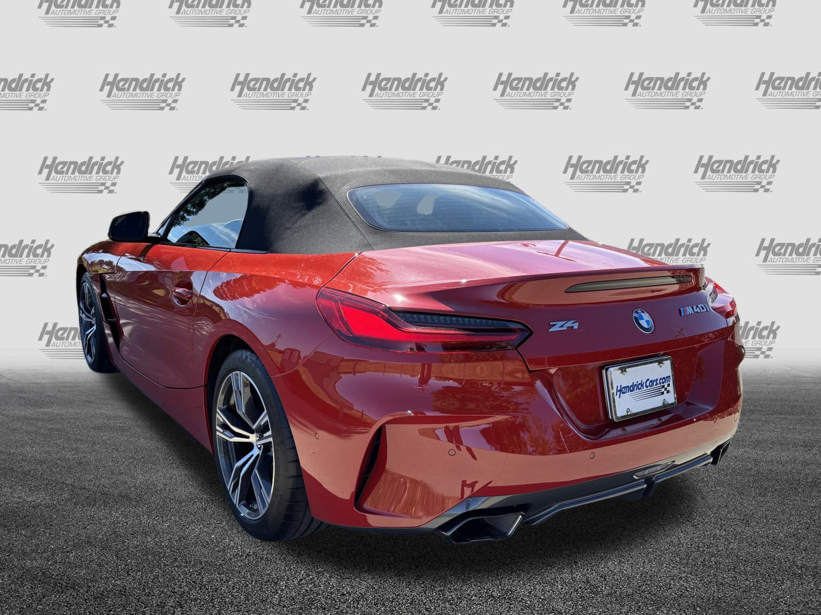 Certified 2025 BMW Z4 M40i w/ Premium Package image 8