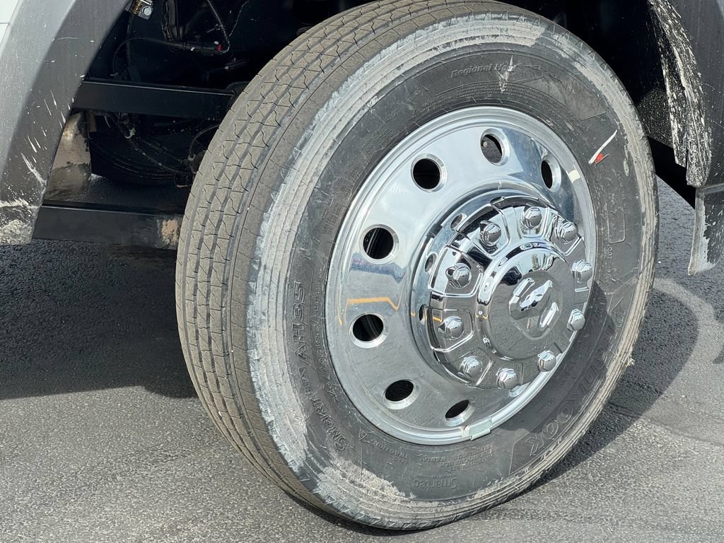 New 2026 RAM 5500 Tradesman w/ Chrome Appearance Group AWD/4WD image 9