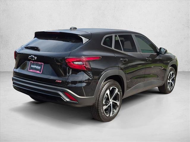 New 2026 Chevrolet Trax RS w/ Sunroof Package FWD image 2