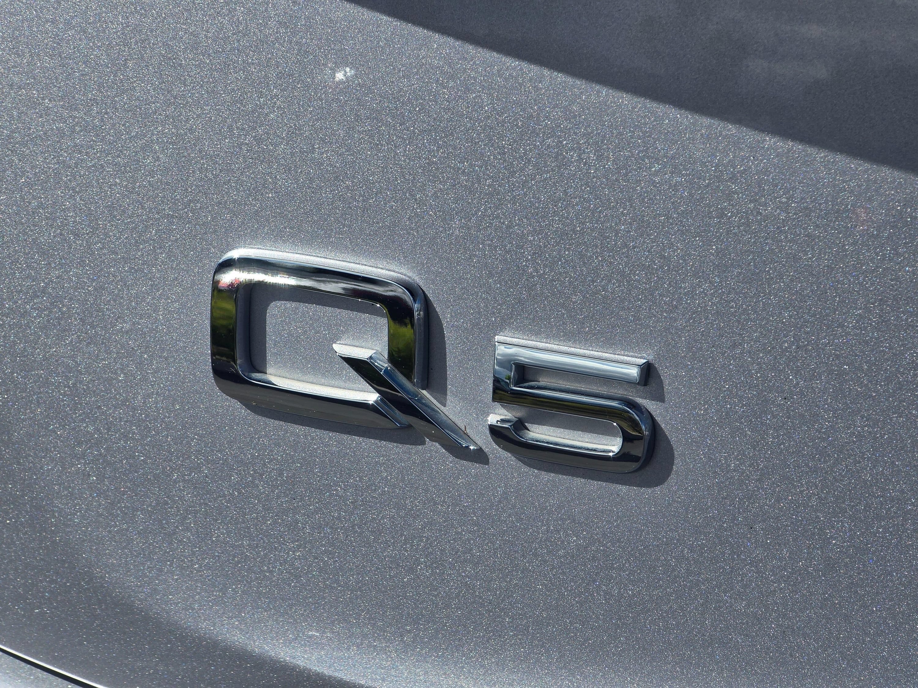 Used 2024 Audi Q5 2.0T Premium AWD/4WD image 34