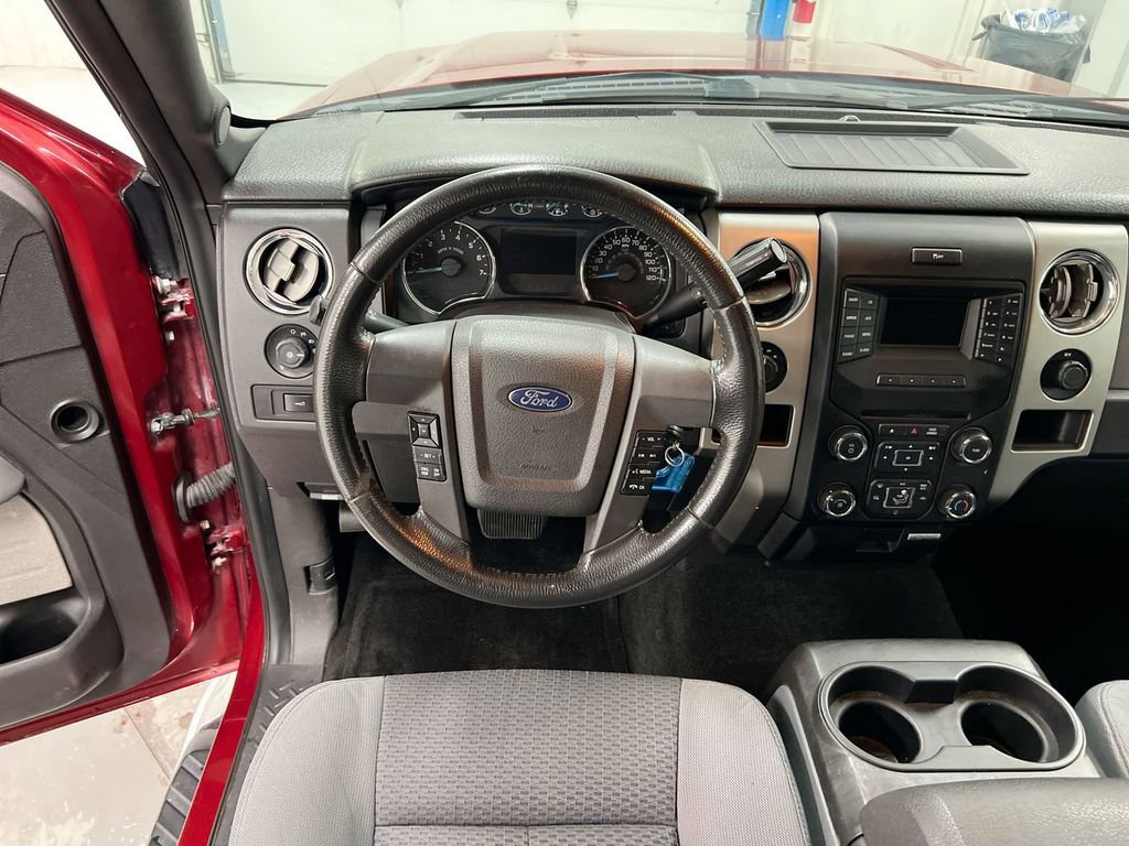 Used 2013 Ford F150 XLT w/ XLT Chrome Pkg image 11